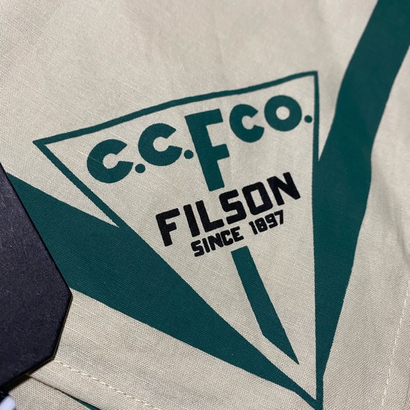 NWT Filson White Bandana 25”x25” retail $50 - Picture 2 of 4